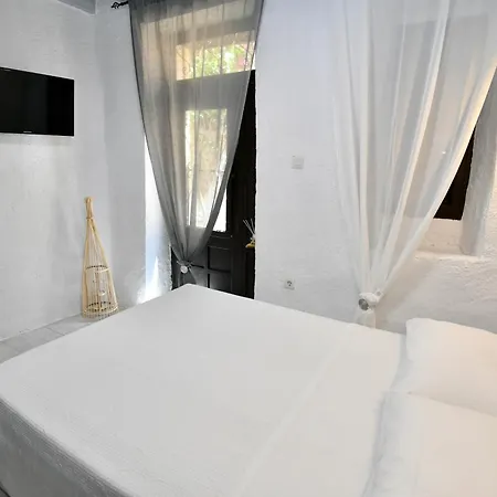 דירה Penelope Garden House Old Town עיר רודוס