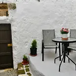 Penelope Garden House Old Town *