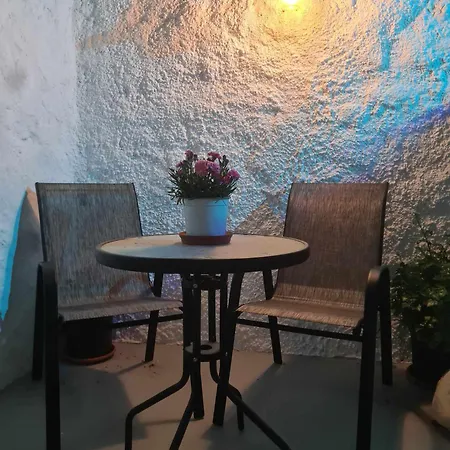 Lejlighed Penelope Garden House Old Town