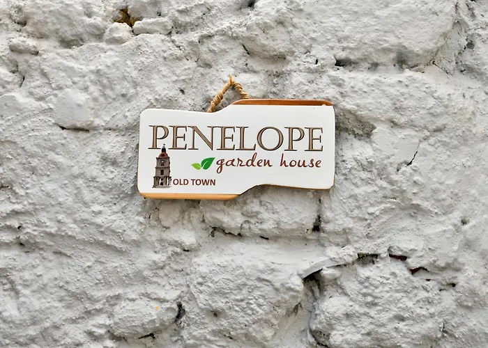 Appartement Penelope Garden House Old Town *