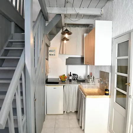 Apartamento Penelope Garden House Old Town