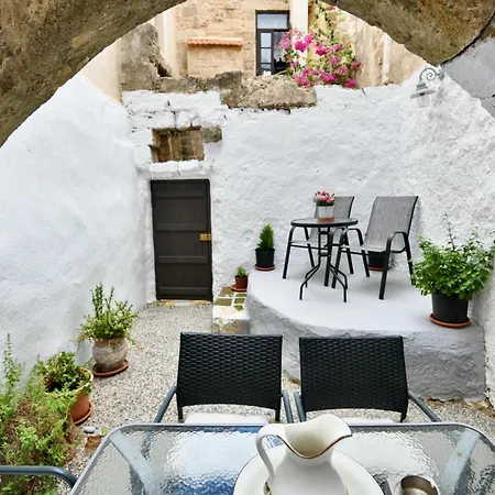 Διαμέρισμα Penelope Garden House Old Town *