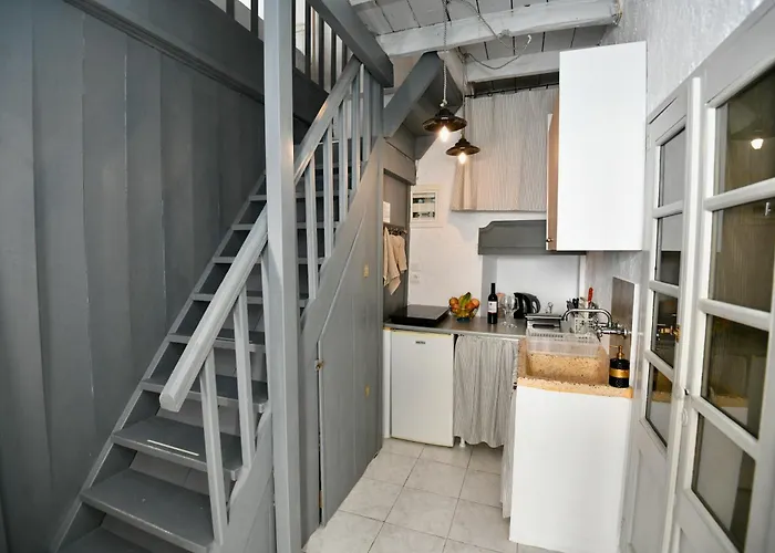 Apartman Penelope Garden House Old Town *